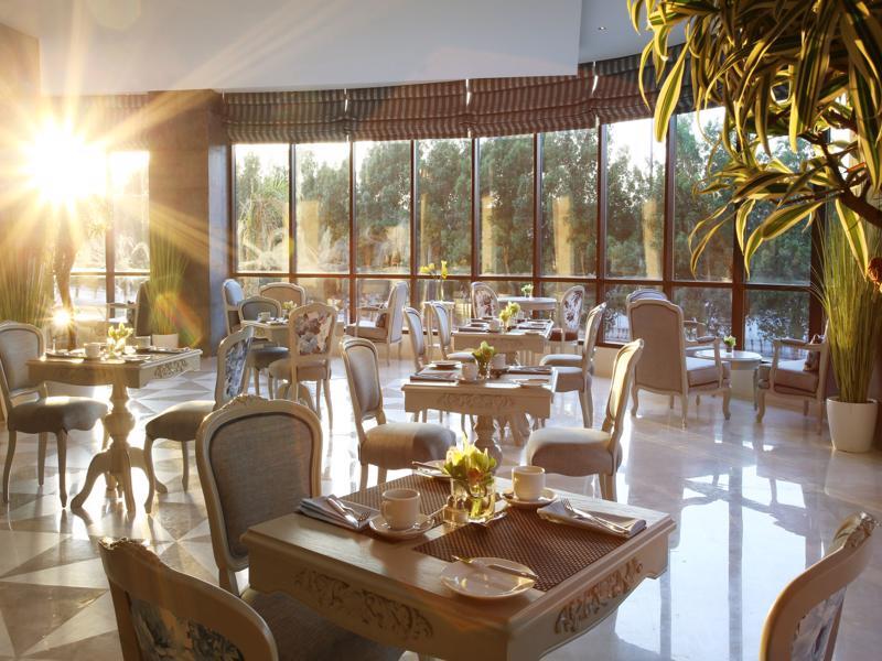 Spectrums Sari Jeddah Exterior photo